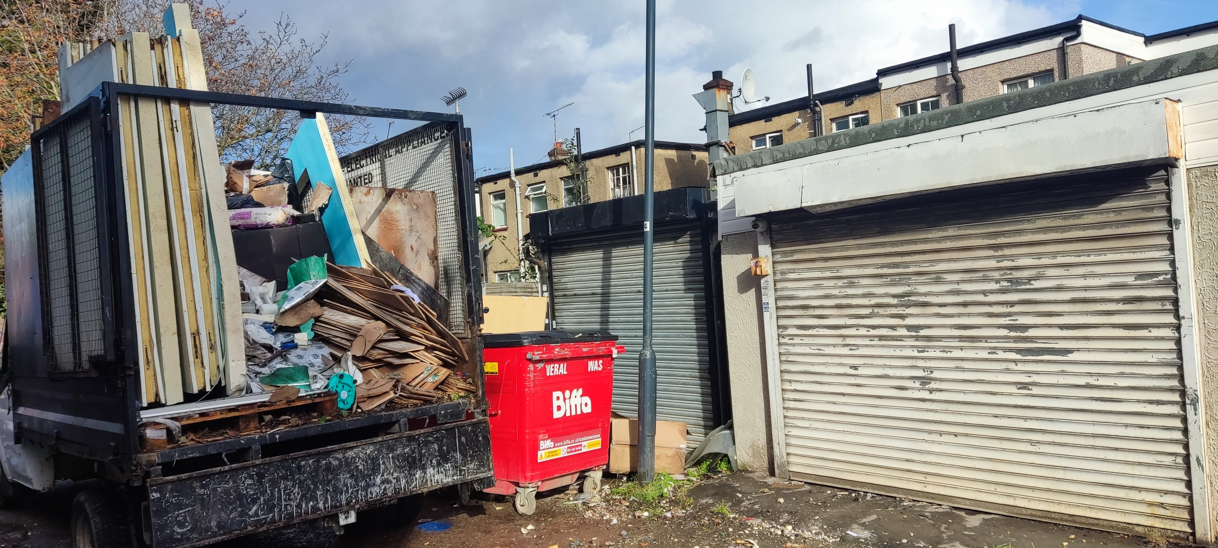 Rubbish removal in Edgware HA8