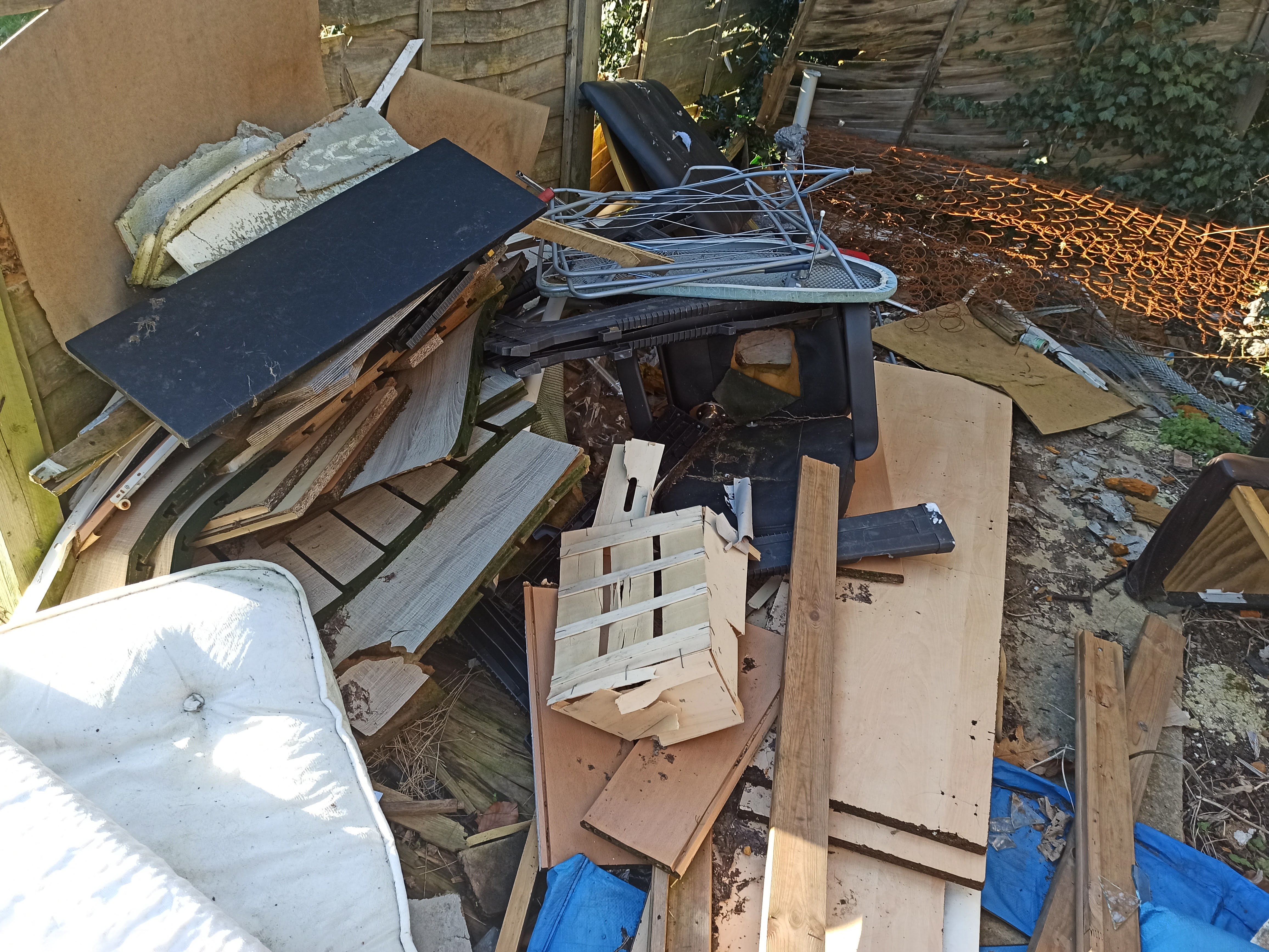 Rubbish removal in Chigwell IG7